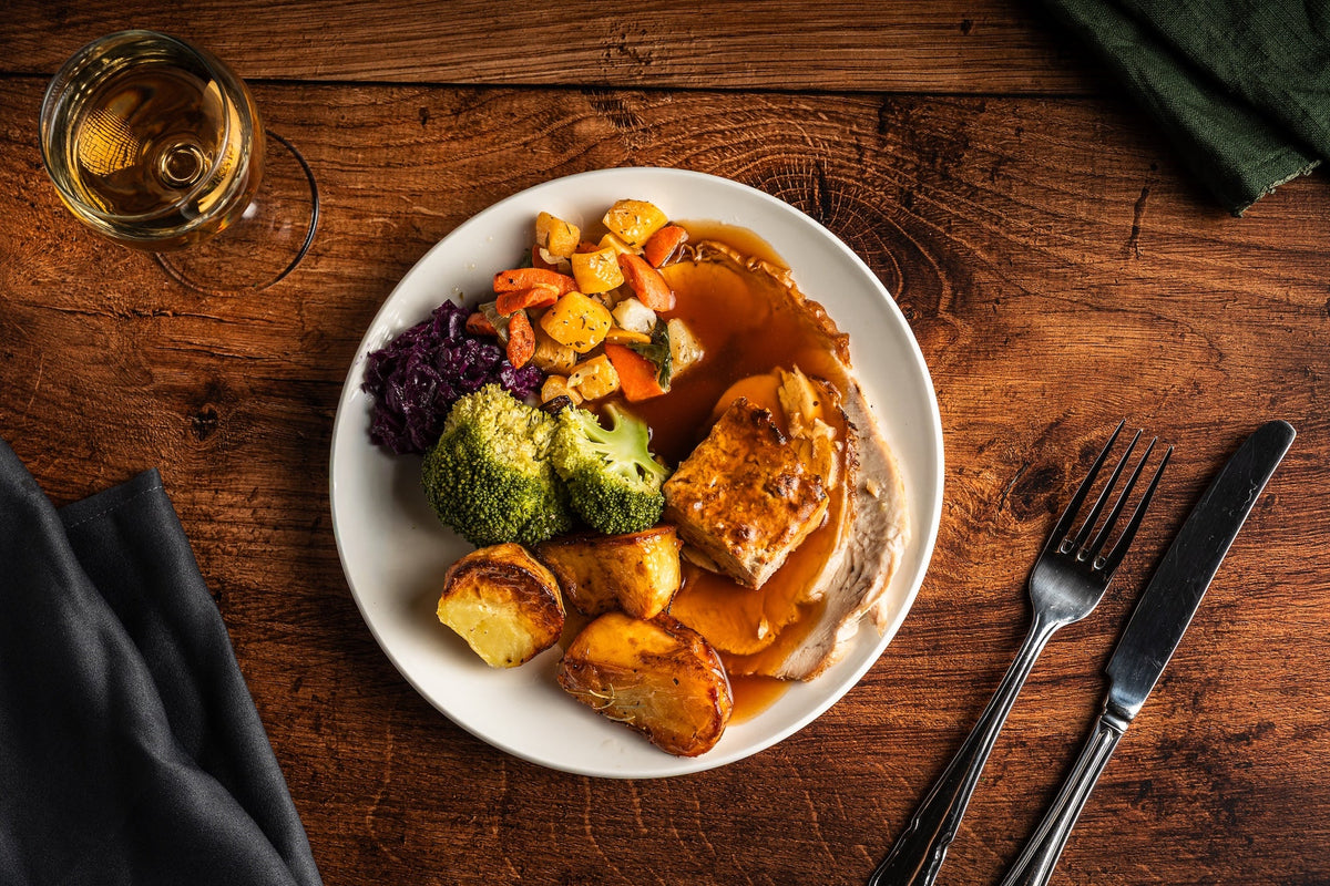 Traditional Roast Turkey with Stuffing