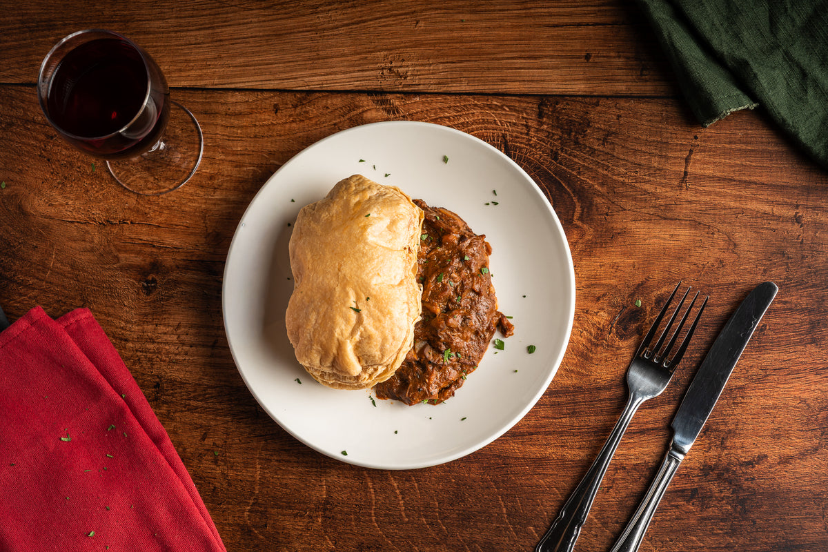 Steak & kidney pie